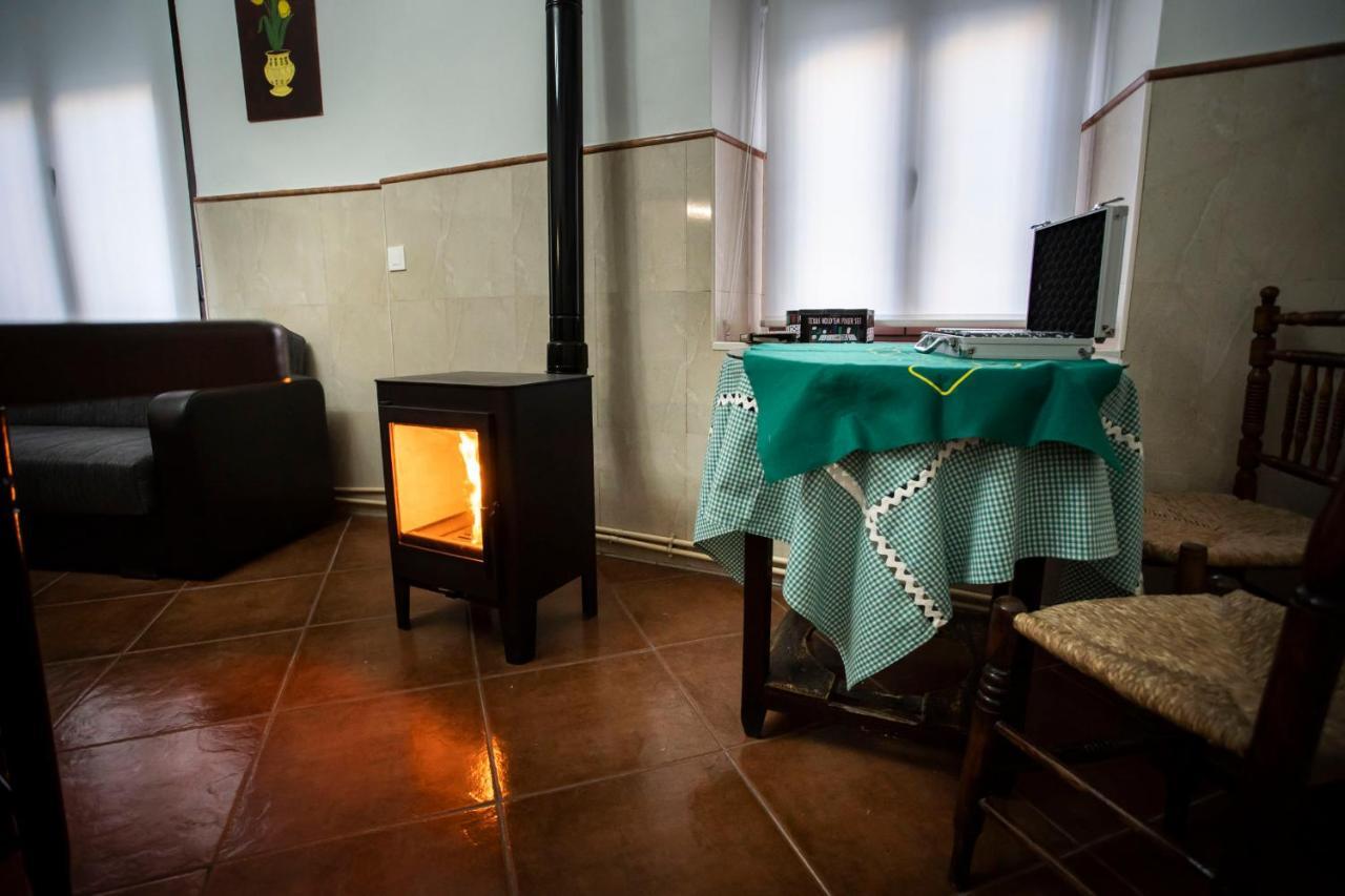 Casa Rural Abuela Andrea Almonacid de Toledo Екстериор снимка